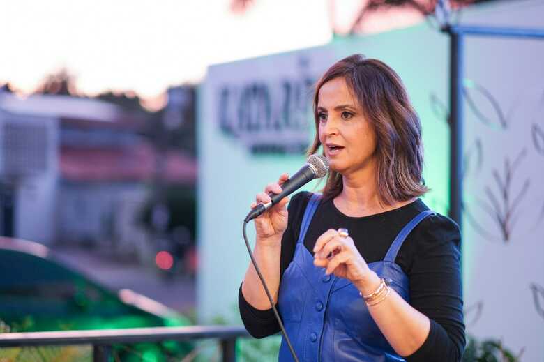 Doutora Maria Auxiliadora, idealizadora do evento