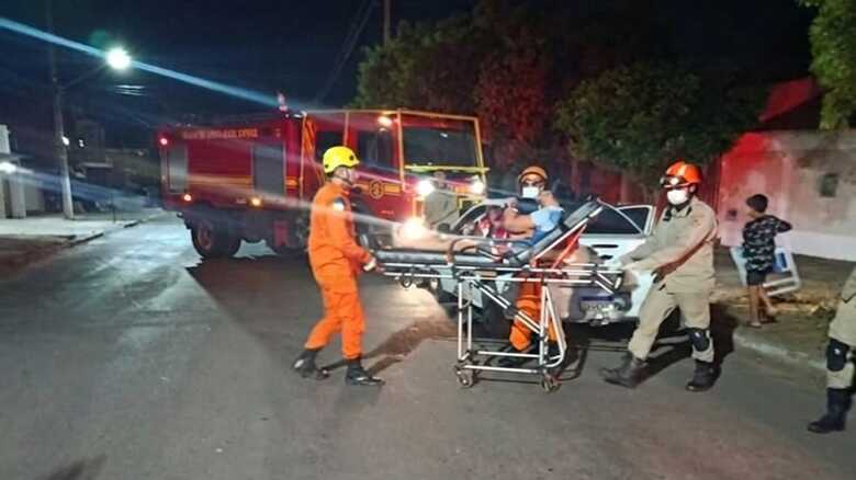 Acidente mobilizou equipes do Corpo de Bombeiros