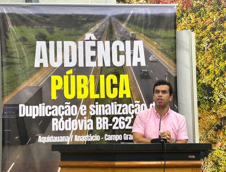 Deputado federal&nbsp;participou de audi&ecirc;ncia p&uacute;blica realizada na C&acirc;mara Municipal de Aquidauana