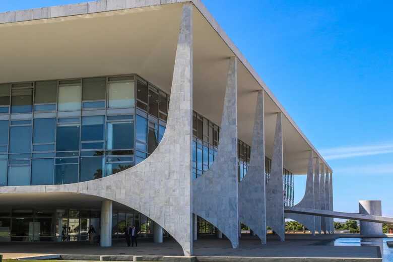 Caso o USTR conclua que h&aacute; problemas relevantes, poder&aacute; recomendar restri&ccedil;&otilde;es comerciais