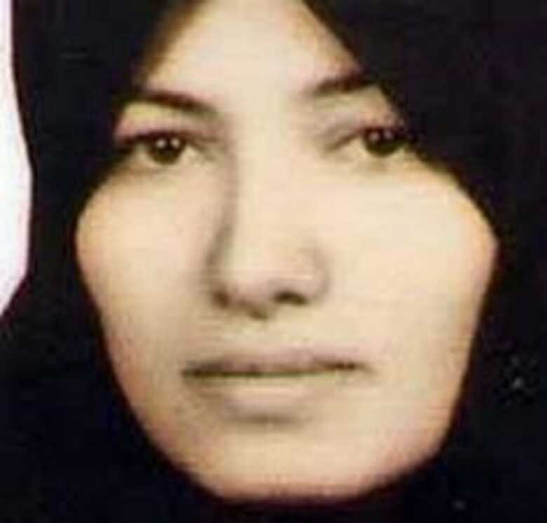  Sakineh Mohammadi Ashtiani