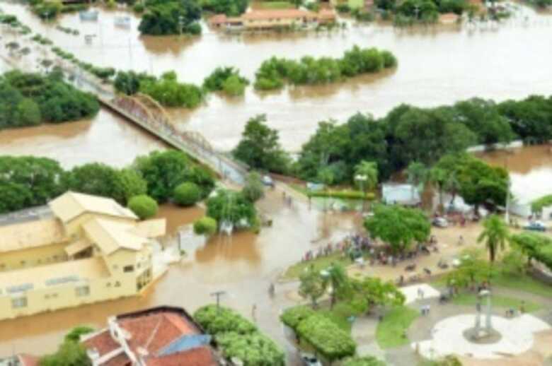 Em Aquidauana, a cheia do rio que dá nome à cidade provocou prejuízo de R$ 24 milhões. (Foto: Jornal O Pantaneiro)