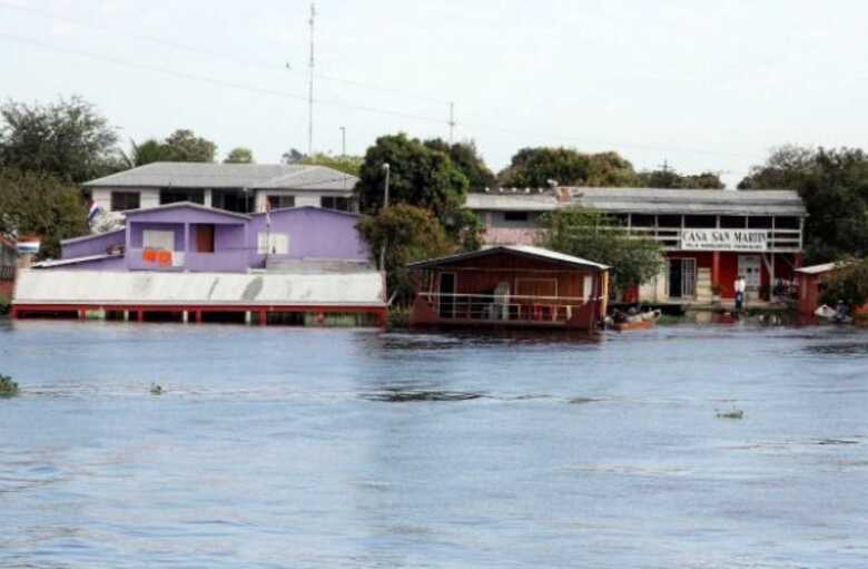 Ilha Margarida divisa de Porto Murtinho com o Paraguai