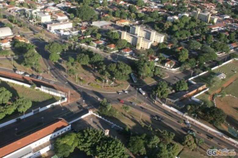 Vista aérea do trecho da avenida Afonso Pena já interditado 