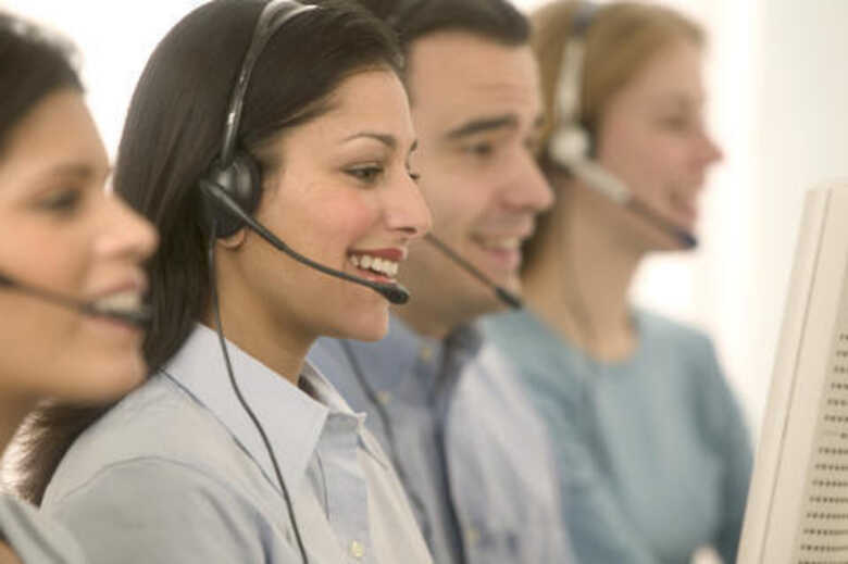 Aberta 200 vagas para telemarketing