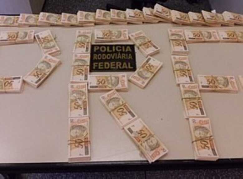 Notas falsas saíram do Paraguai