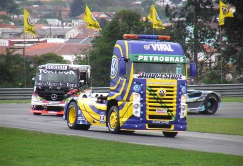 Campo Grande dispara na corrida para sediar Fórmula Truck em 2012