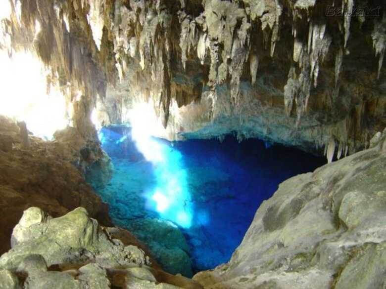 Gruta natural em Bonito-MS
