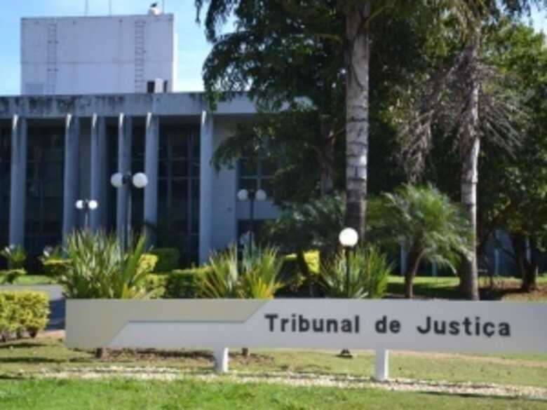 Desembargadores do Tribunal de Justiça estão na mira do CNJ.