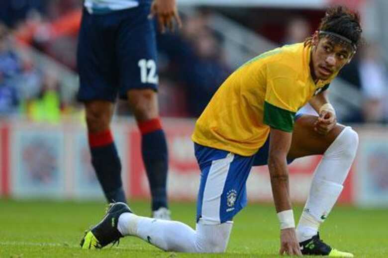 Neymar diz que só fez o que está acostumado na estreia contra o Egito