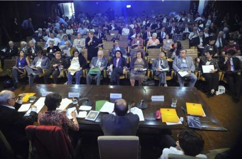 Comissão Nacional da Verdade, reúne-se com comitês estaduais da sociedade civil.