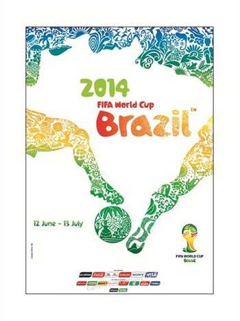 No detalhe da peça, pernas de jogadores disputam uma bola e revelam o mapa do Brasil.