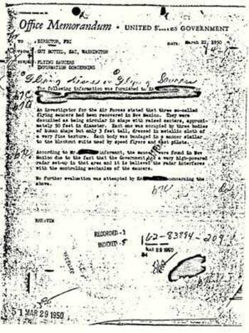 Documento de 1950 divulgado pelo FBI apresenta relato sobre encontro com objetos voadores não identificados.
