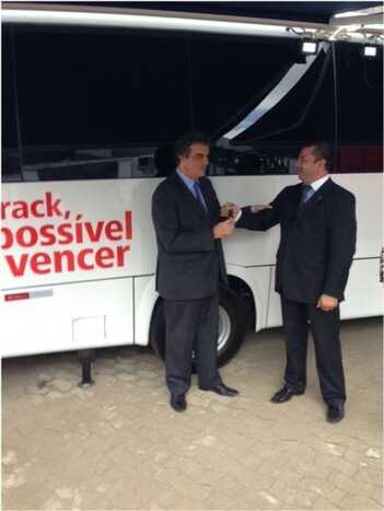 Primeira base móvel do programa "Crack, É Possível Vencer" é entregue em São Paulo em ato simbólico. O Ministro da Justiça, José Eduardo Cardozo recebeu as chaves da unidade.