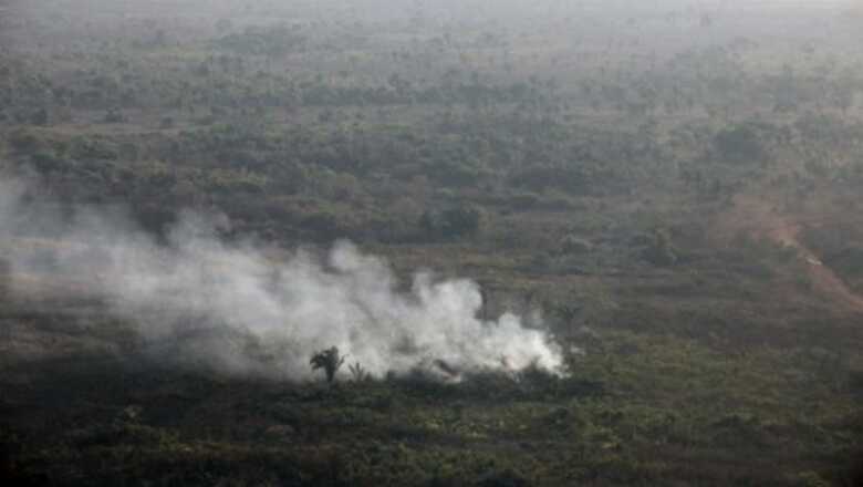 Foco de incêndio em área da floresta amazônica.