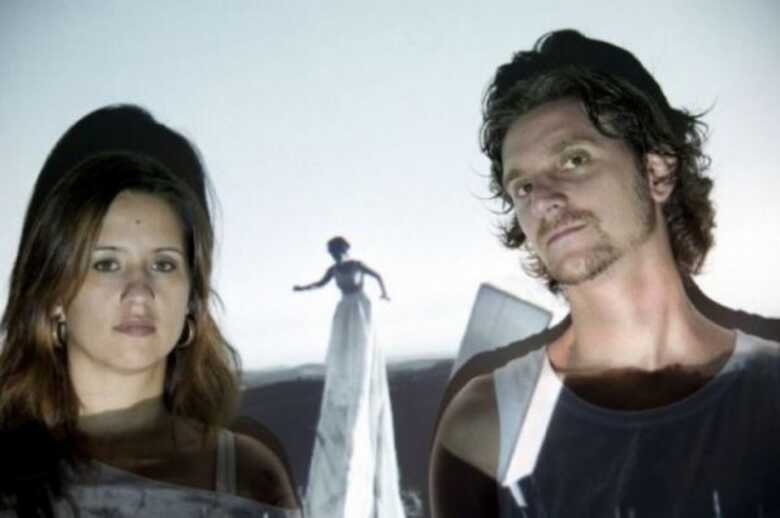 Estrela Leminski e Téo Ruiz apresentam disco 'São Sons' no Teatro Prosa do Sesc Horto.