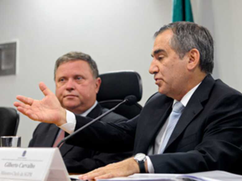Ministro Carvalho participa de sessão na Comissão de Meio Ambiente, Defesa do Consumidor e Fiscalização e Controle (Foto: Geraldo Magela/Agência Senado)