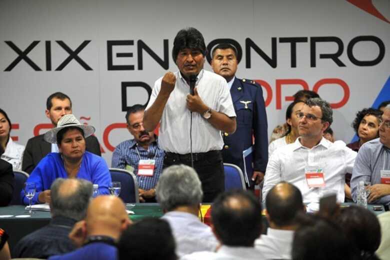O presidente da Bolívia, Evo Morales, faz o discurso de encerramento do 19º Encontro do Foro de São Paulo. (Foto: Nelson Almeida/France Presse)