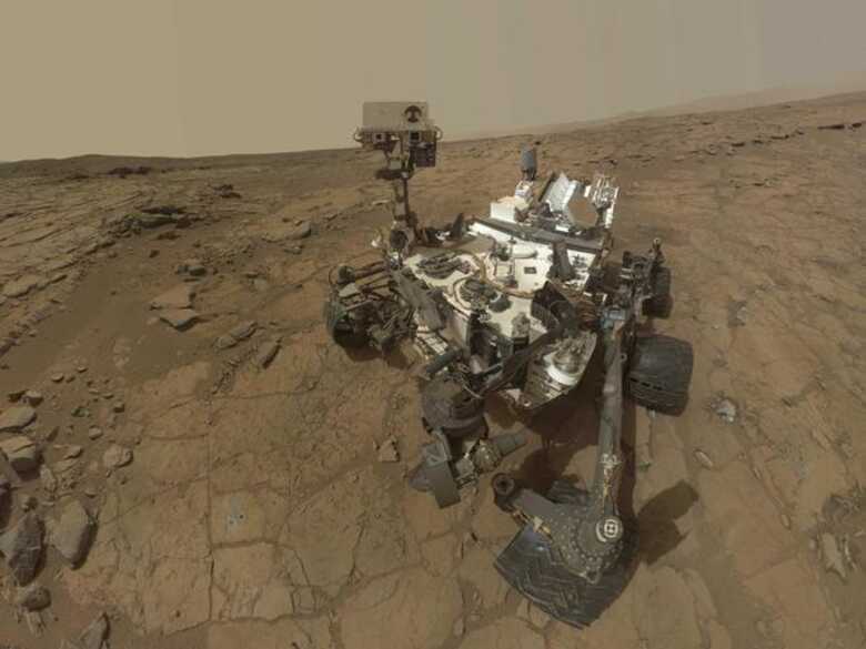 Sonda Curiosity, que chegou em Marte há um ano, é um jipe-robô que custou US$ 2,5 bilhões. (Foto: Reprodução)