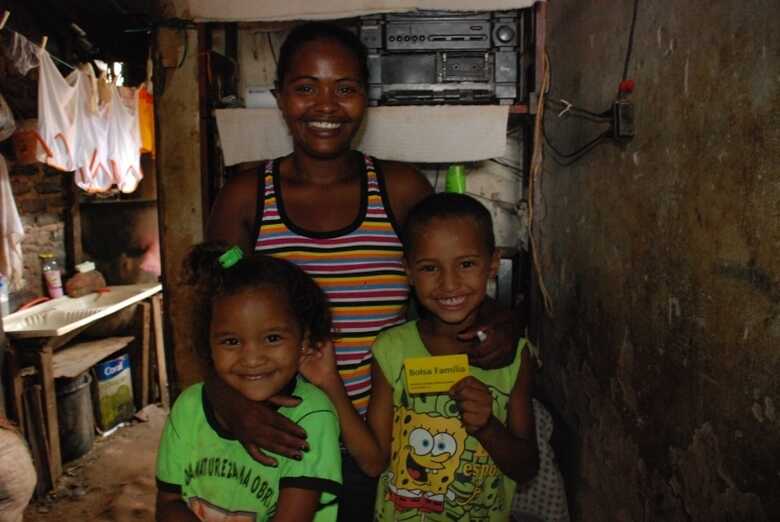 Além do Bolsa Família, famílias também tiveram sua renda complementada pelo Brasil Carinhoso. (Divulgação/Portal Planalto)
