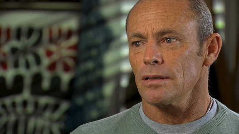 Tom Carroll durante entrevista à emissora Channel Nine, da Austrália. (Foto: Reprodução)