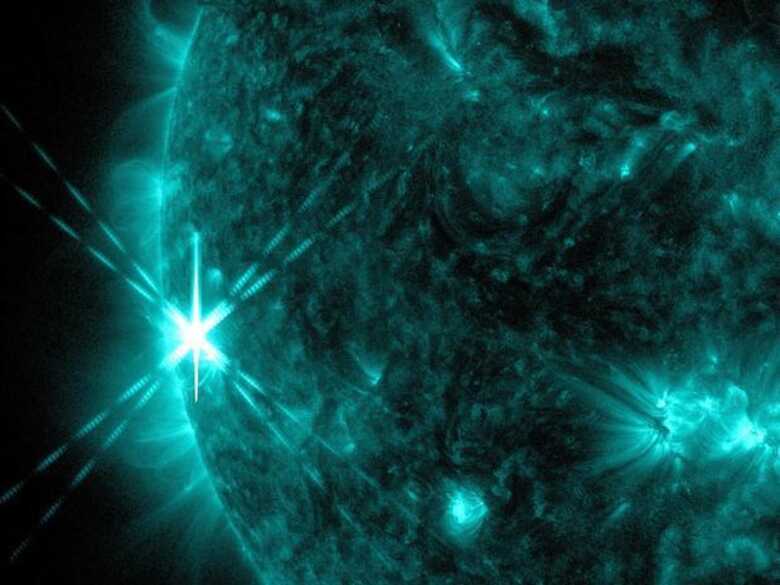 Satélite Solar Dynamics Observatory, da Nasa, registrou erupção do Sol. (Foto: Nasa/SDO/divulgação)