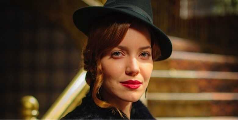 Nathalia Dill como Sílvia, personagem que começou má mas ficou boazinha em Joia Rara. (Foto: divulgação/TV Globo)