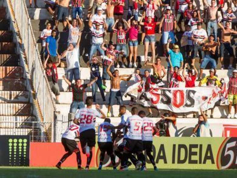 São Paulo venceu Botafogo-SP em duelo de reservas. (Foto: Alfredo Risk/Futura Press)