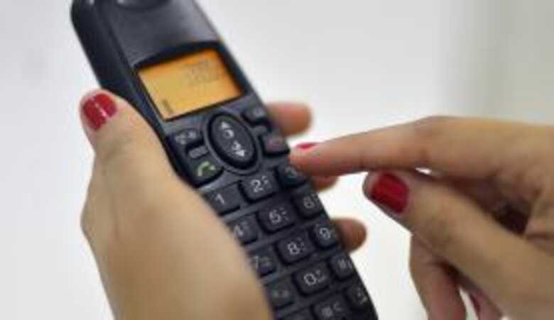 Novas regras beneficiam usuários de telefonia. (Foto: Marcello Casal Jr./Agência Brasil)