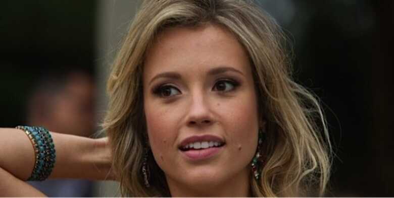 A atriz Juliana Didone, que teve contrato renovado com a Record at&eacute; 2019. (Foto: divulga&ccedil;&atilde;o)