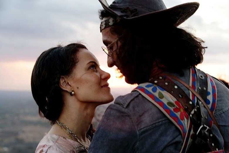 Hermila Guedes (Maria Bonita) e Irandhir Santos (Lampião) em cena de 'A Luneta do Tempo'. (Imagem: divulgação)