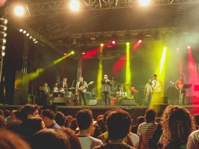 Show da banda Cassino Boogie. (Foto: divulgação)