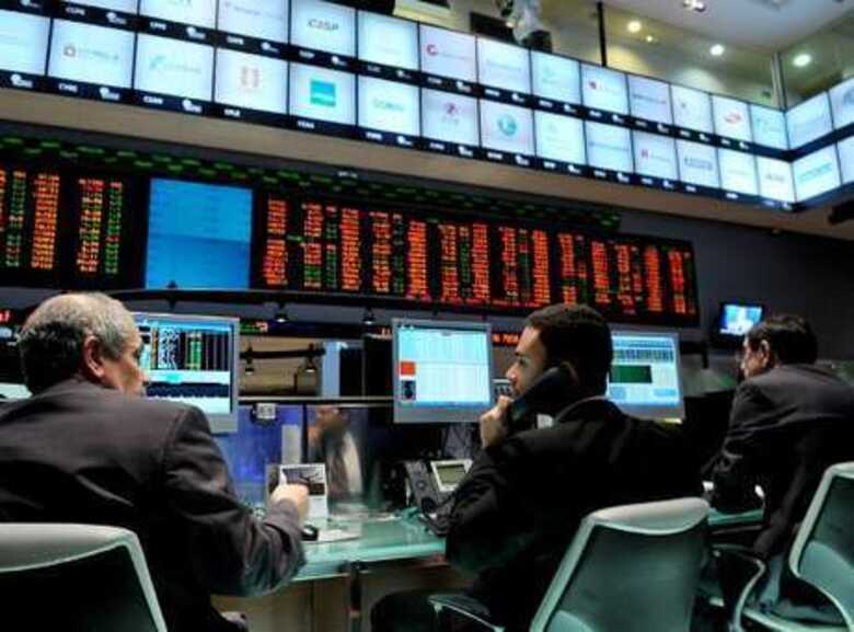 Volume financeiro no pregão totalizou R$ 14,4 bilhões, bastante acima da média diária do ano, de R$ 6,9 bilhões. (Foto: Luiz Prado/BM&FBOVESPA;/divulgação)