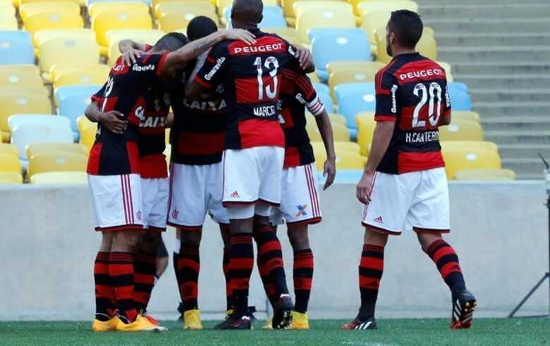 Flamengo foi eficiente e bateu o líder Cruzeiro. (Foto: Cezar Loureiro/O Globo)