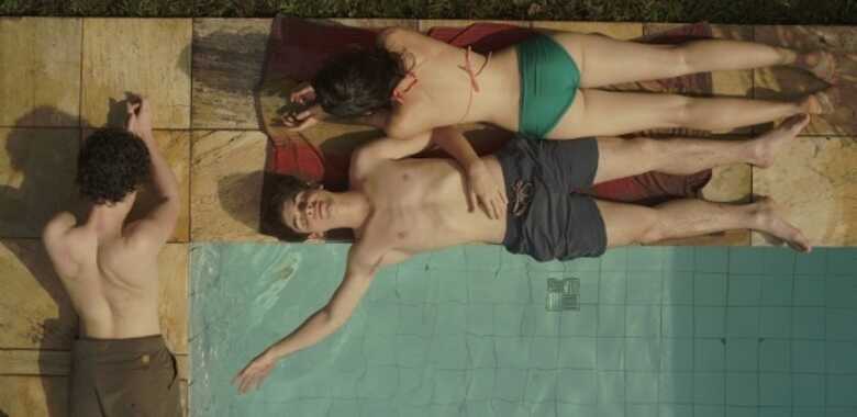 Cena de 'Hoje Eu Quero Voltar Sozinho', do diretor Daniel Ribeiro. (Imagem: reprodu&ccedil;&atilde;o)