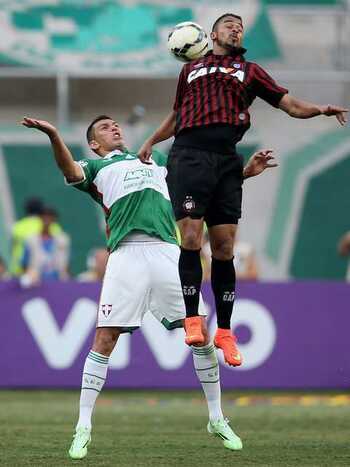 L&uacute;cio teve atua&ccedil;&atilde;o criticada por palmeirenses. (Foto: Friedemann Vogel/Getty Images)