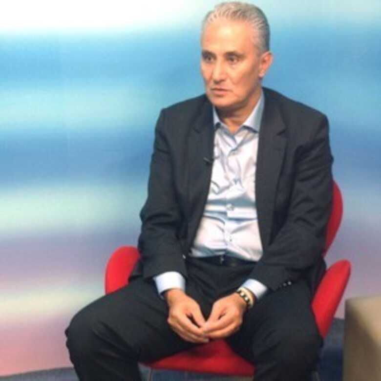 Tite está sem clube desde que deixou o Timão, no fim de 2013. (Foto: Sergio Gandolphi)