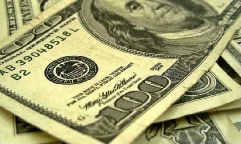 Pela manhã, dólar estava cotado a R$ 4,2134