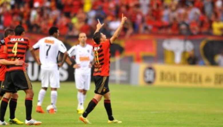 Pernambucanos tiraram qualquer chance dos atleticanos (Imagem: reprodu&ccedil;&atilde;o)