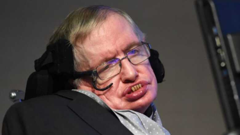 Hawking afirmou que humanos estão criando 'novas formas de as coisas darem errado' (Imagem: reprodução)