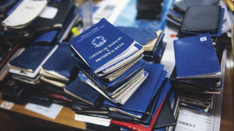É a maior taxa de desemprego da série histórica da Pnad
