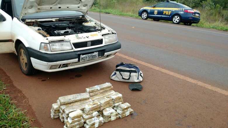 Veículo foi parado em operação na BR 060