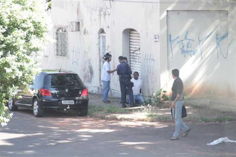 Eleilson acusa agressão, guardas negam