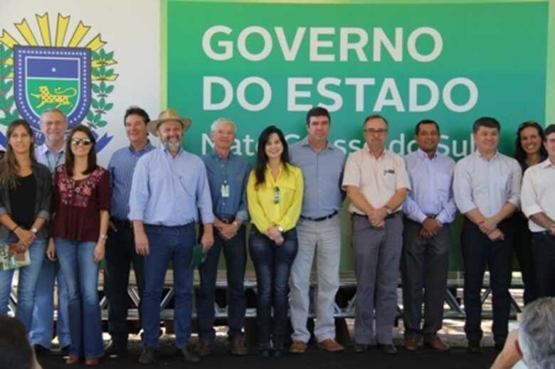 A deputada Mara Caseiro no lançamento da campanha de vacinação
