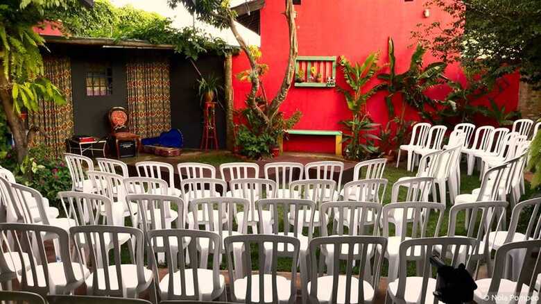 Jornalista transformou a pr&oacute;pria casa na "casa de Fernando Pessoa"