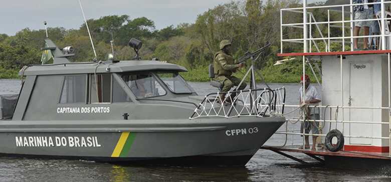 Militares recolheram R$703 mil em produtos irregulares