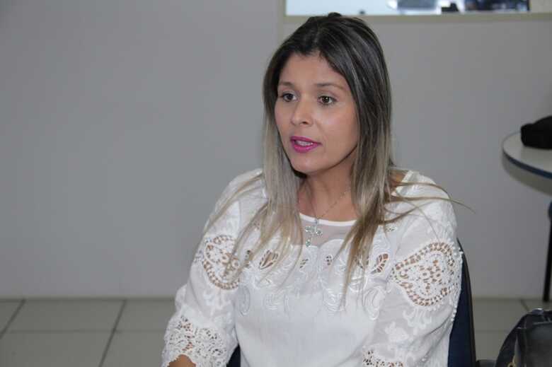A farmacêutica Renata Guedes Alves Alegretti