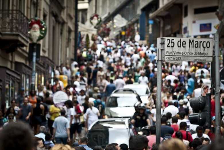 Pesquisa diz que 74,1% dos trabalhadores contribuem para o INSS, mas, excluindo a previdência pública, 6 a cada 10 entrevistados não investem em aposentadorial