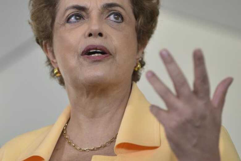 Dilma Rousseff: “Se houve pagamento, não foi com meu conhecimento”