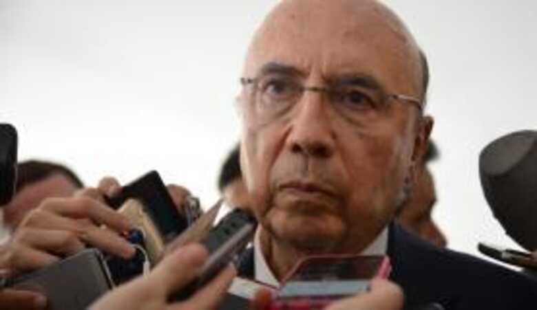 A consulta do TCU foi feita pelo ministro da Fazenda, Henrique Meirelles